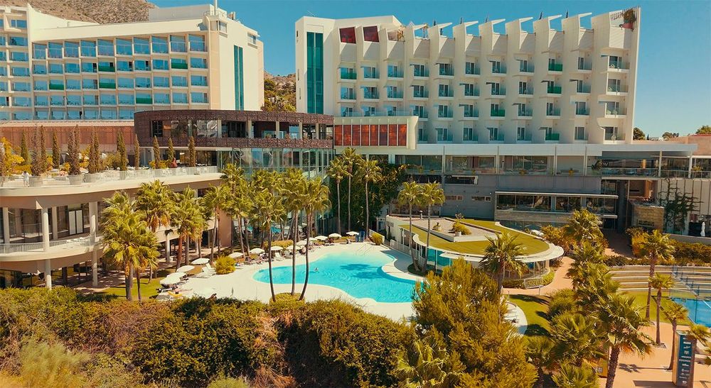 Padel Travel Weekend Camps - Malaga
